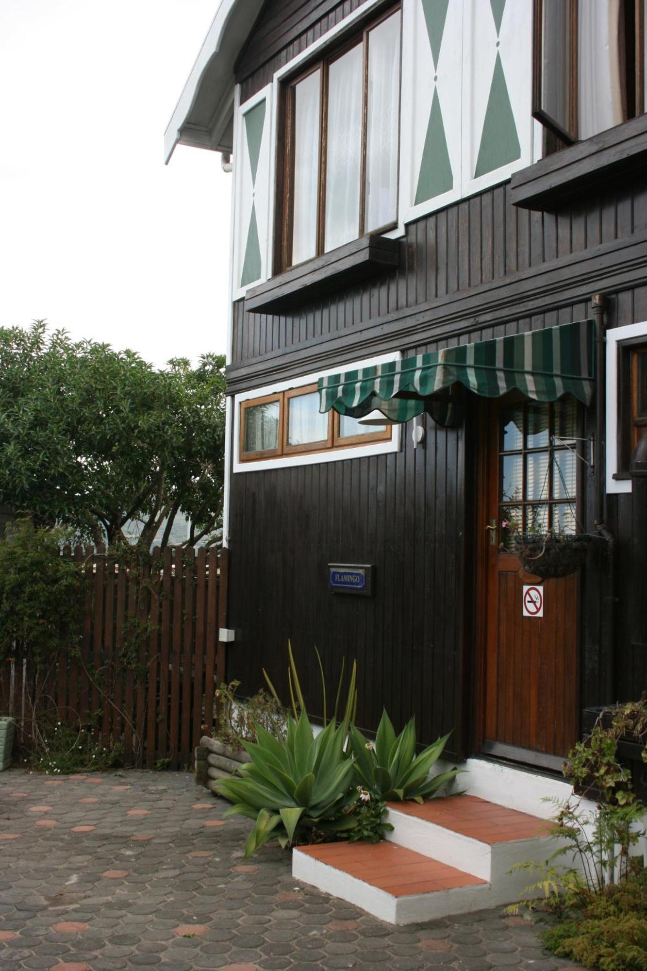 Lakeside Accommodation Κνύσνα Εξωτερικό φωτογραφία